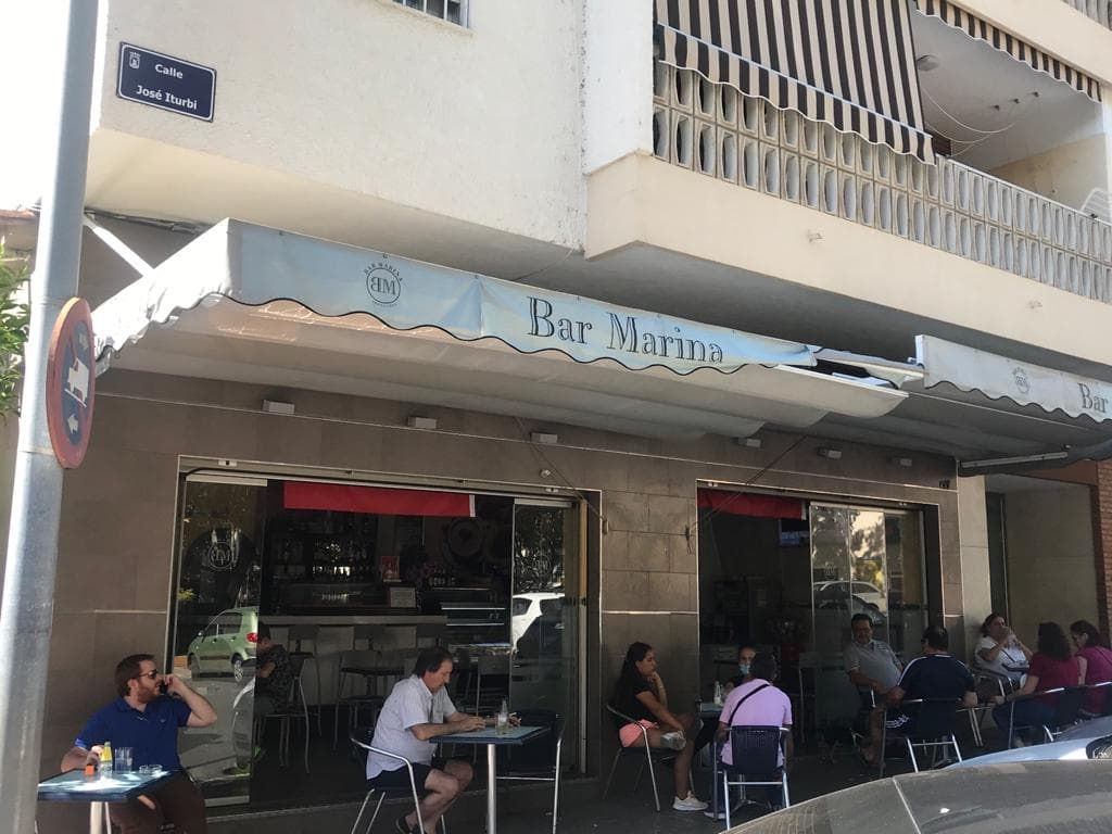Bar Marina